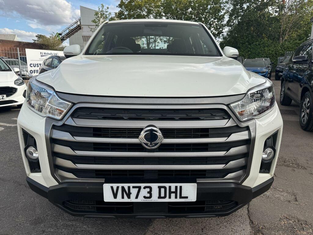SsangYong Musso 2.2 Double Cab Pick Up Ex VN73DHL White #2