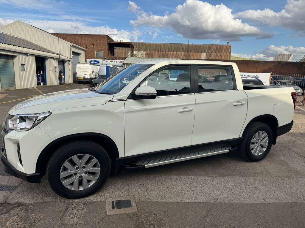 SsangYong Musso 2.2 Double Cab Pick Up Ex VN73DHL White #4