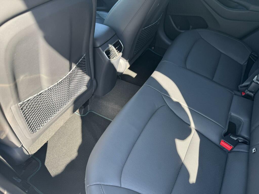 Hyundai Ioniq 1.6 Premium 140 Bhp 8In Touchscreen, Apple Carp Black #28