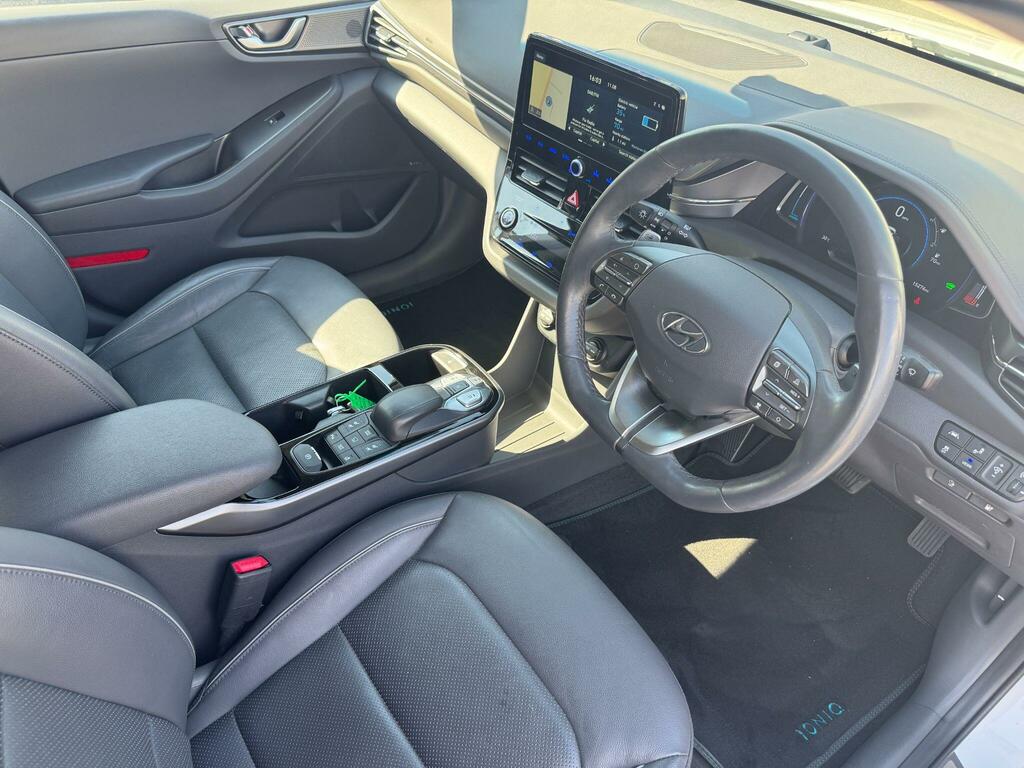 Hyundai Ioniq 1.6 Premium 140 Bhp 8In Touchscreen, Apple Carp Black #10