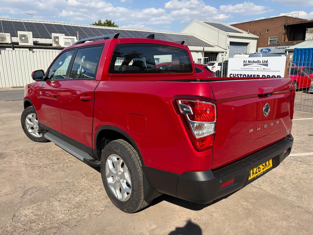 SsangYong Musso 2.2D Rebel 4Wd Euro 6 Red #5