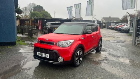 Kia Soul Crdi Mixx Red #3