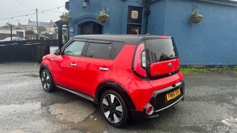 Kia Soul Crdi Mixx Red #6