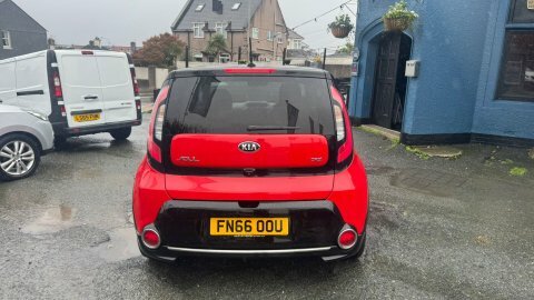 Kia Soul Crdi Mixx Red #4