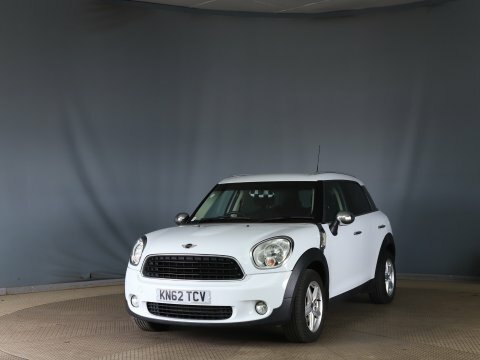Mini Countryman One D #3