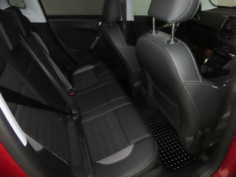 Peugeot 2008 Bluehdi Allure Premium #6