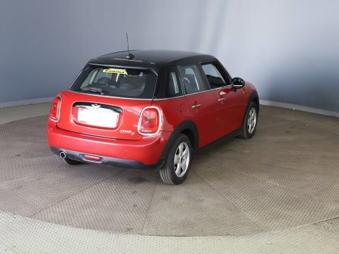 Mini Hatch Cooper D Red #6