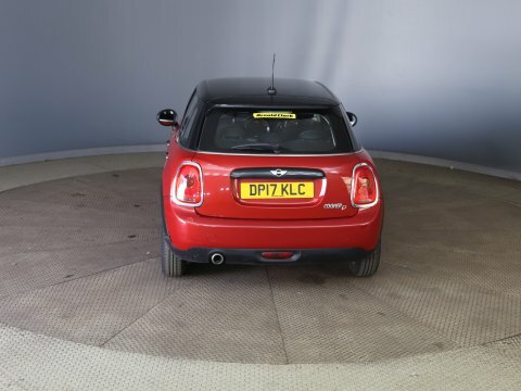 Mini Hatch Cooper D Red #4