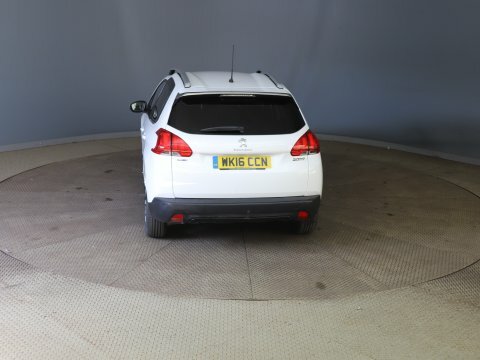 Peugeot 2008 Blue Hdi S #4