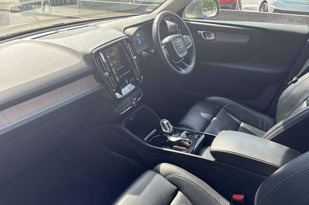 Volvo XC40 1.5 T5 Recharge Phev Inscription Pro NK71LMJ #2