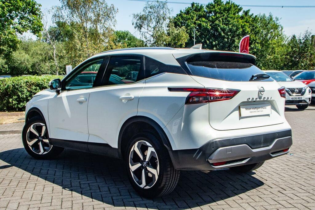 Nissan Qashqai 1.3 Dig-t Mhev N-connecta Euro 6 Ss DP73OCL White #3