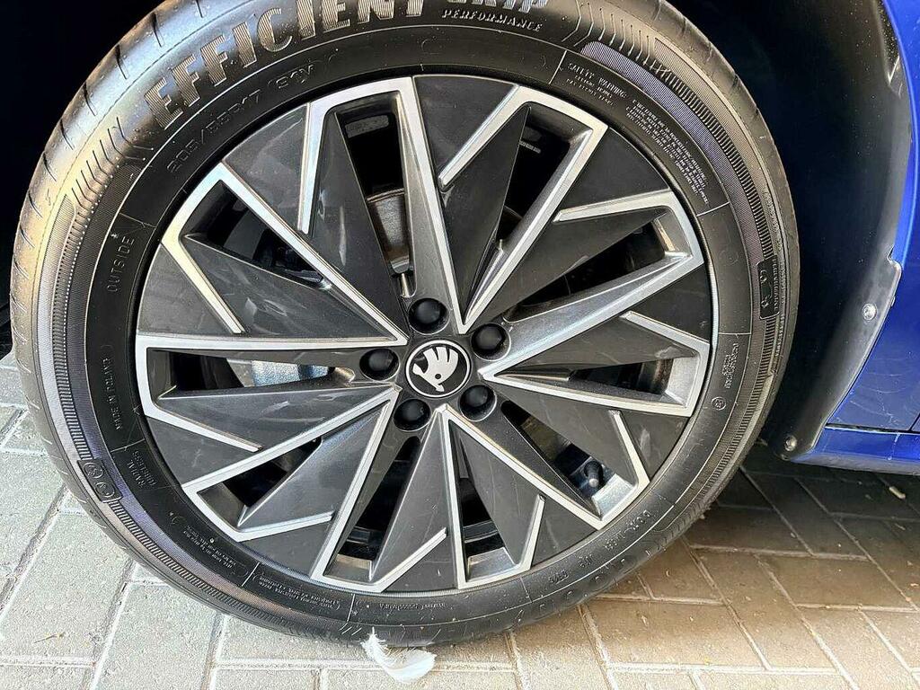 Skoda Kamiq 1.0 Tsi Design Edition Blue #5