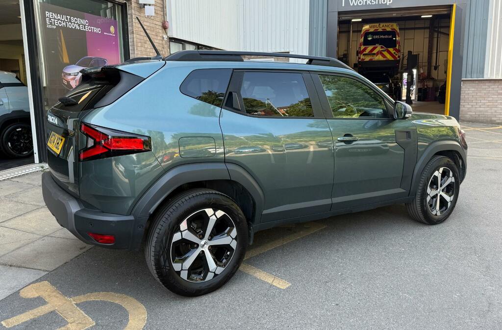Dacia Duster Estate Journey Green #5