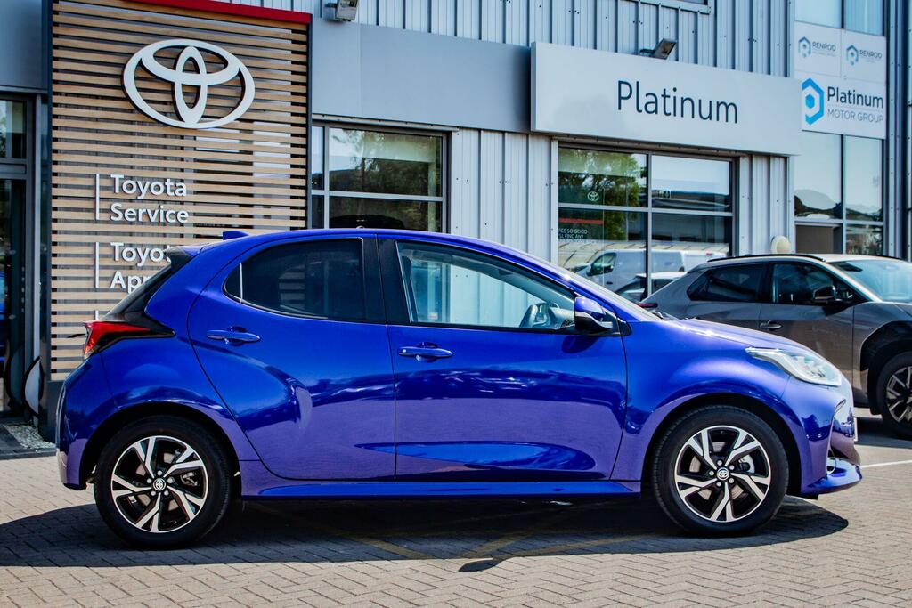 Toyota Yaris 1.5 Vvt-h Design E-cvt Euro 6 Ss Blue #3