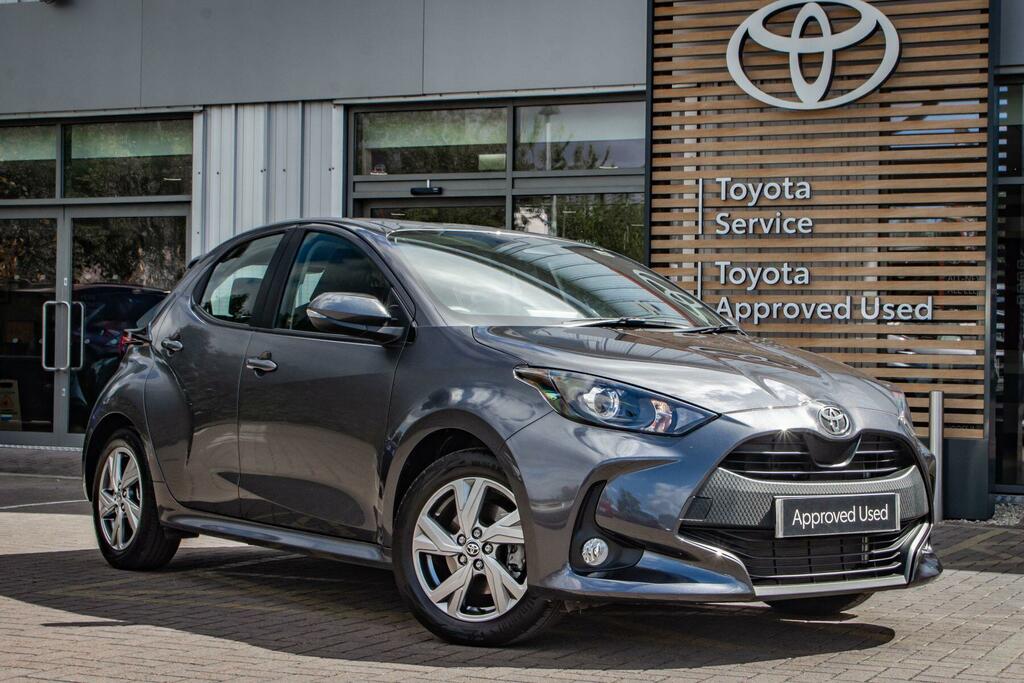 Toyota Yaris 1.5 Vvt-h Icon E-cvt Euro 6 Ss Grey
