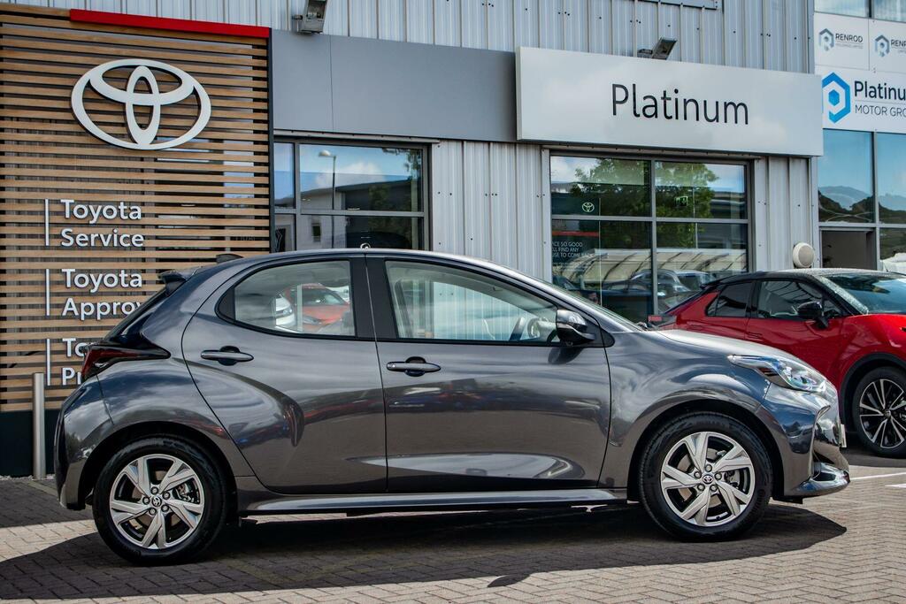 Toyota Yaris 1.5 Vvt-h Icon E-cvt Euro 6 Ss  Grey #3
