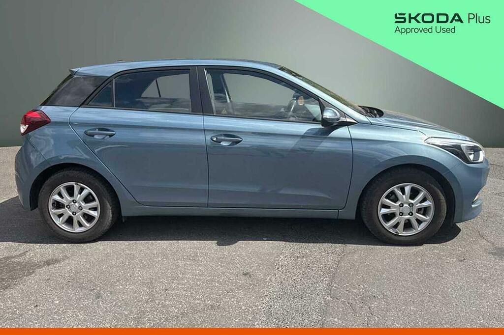 Hyundai I20 1.2 Se Blue #4