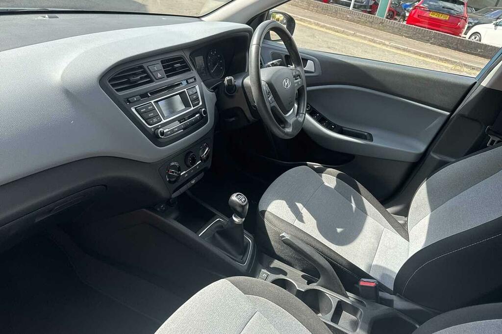 Hyundai I20 1.2 Se Blue #2