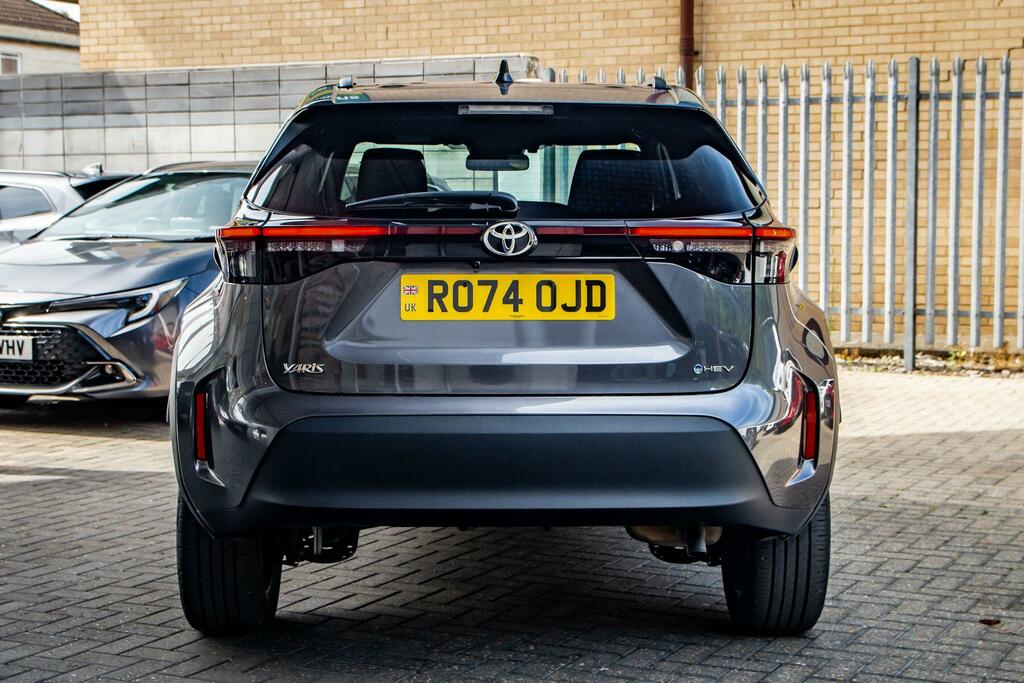Toyota Yaris Cross 1.5 Vvt-h Design E-cvt Euro 6 Ss RO74OJD Grey #4