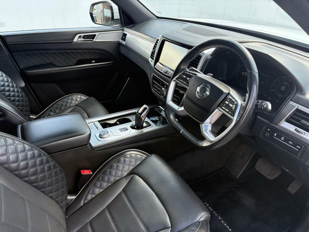 SsangYong Rexton Rexton Ventura Grey #9