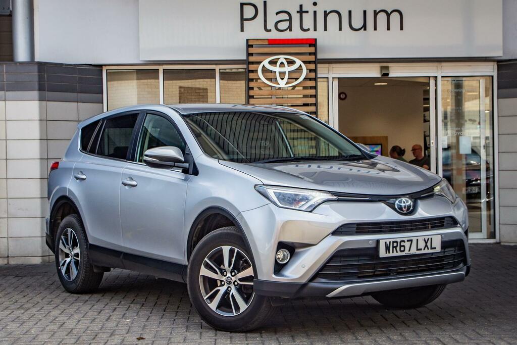Toyota Rav 4 2.0 D-4d Business Edition Euro 6 Ss Safety Silver