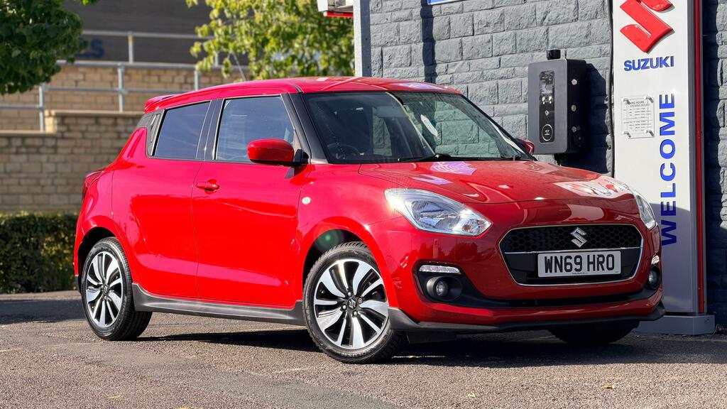 Suzuki Swift 1.2 Dualjet Attitude Hatchback E Red