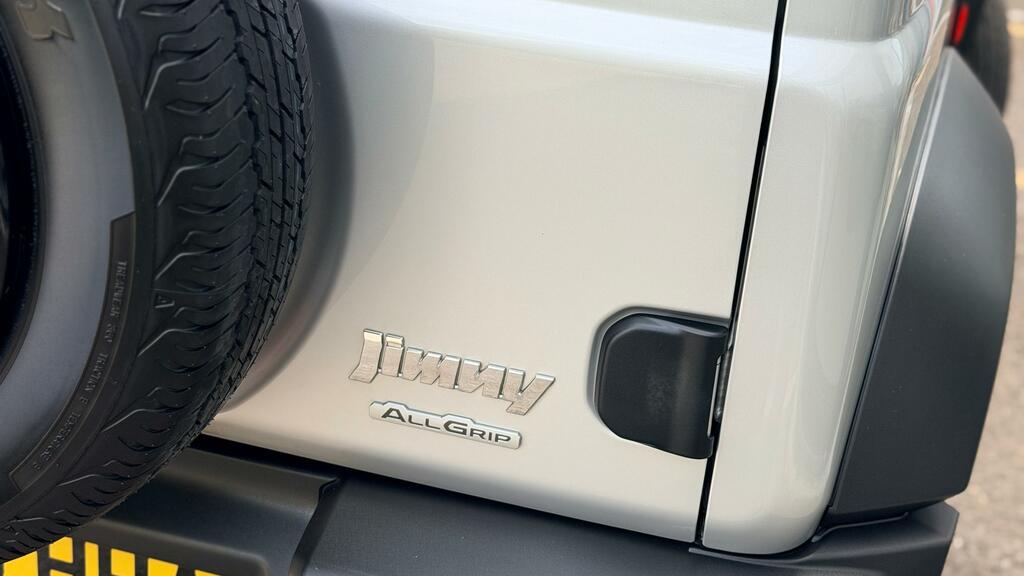 Suzuki Jimny 1.5 Allgrip Commercial 4Wd Black #20