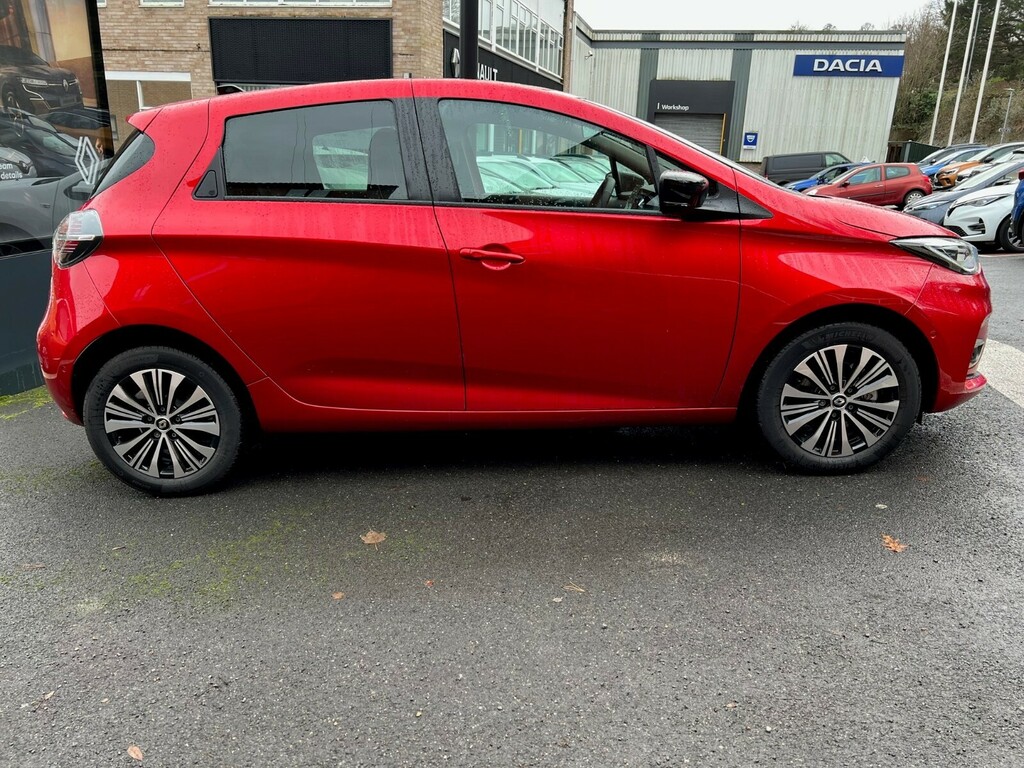 Renault Zoe Hatchback Techno Red #3