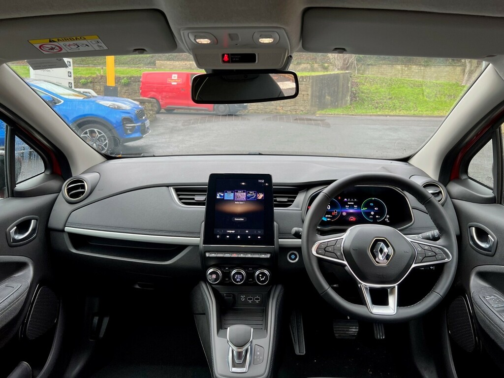 Renault Zoe Hatchback Techno Red #2