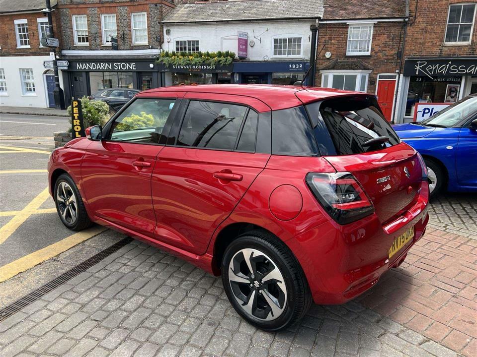 Suzuki Swift Ultra 1.2I Hybrid  #4