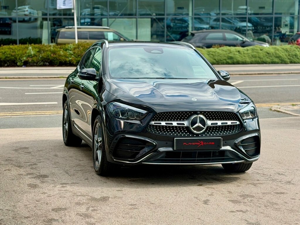 Mercedes-Benz GLA Class 1.3L Amg Line Black #3