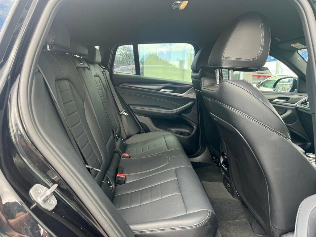 BMW X4 2L M Sport Black #4