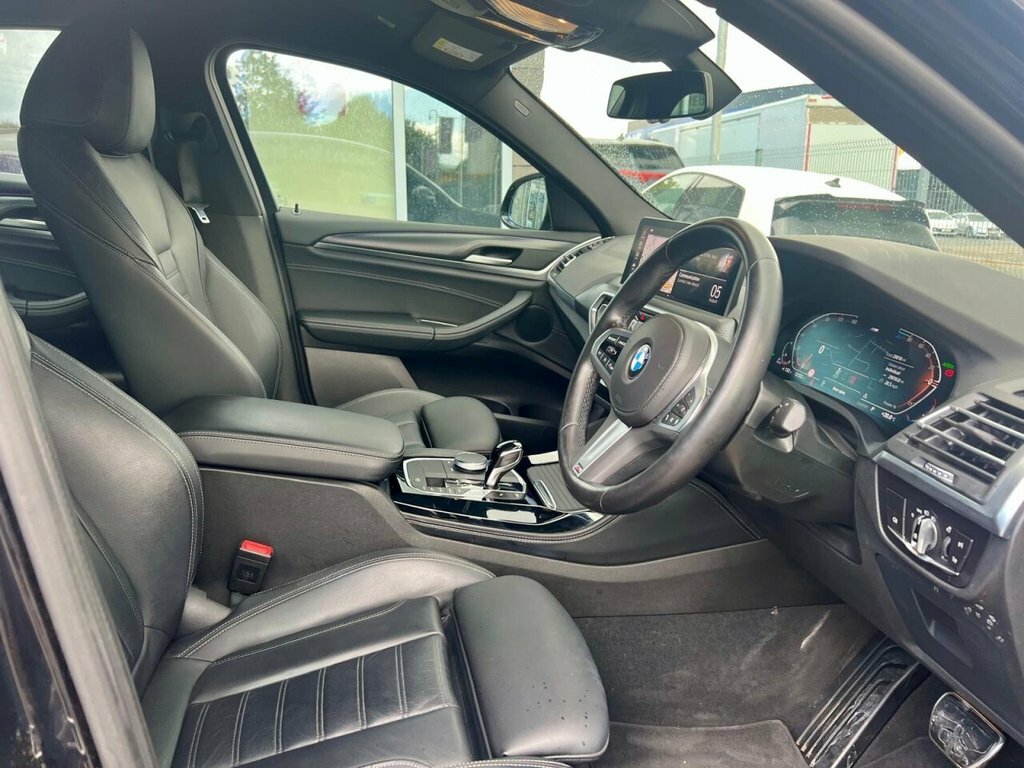 BMW X4 2L M Sport Black #6