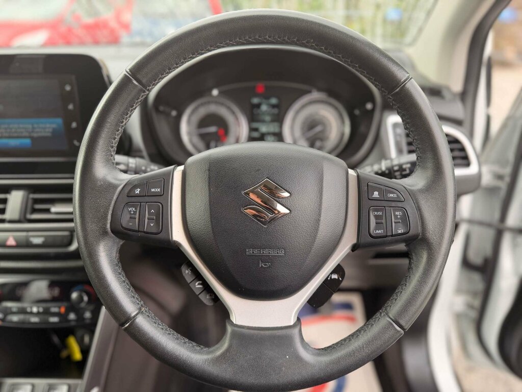 Suzuki SX4 S Cross S-cross Motion Hev White #5