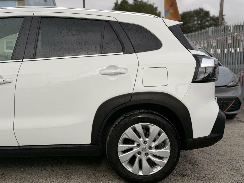Suzuki SX4 S Cross S-cross Motion Hev White #41