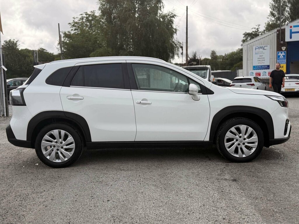 Suzuki SX4 S Cross S-cross Motion Hev White #4
