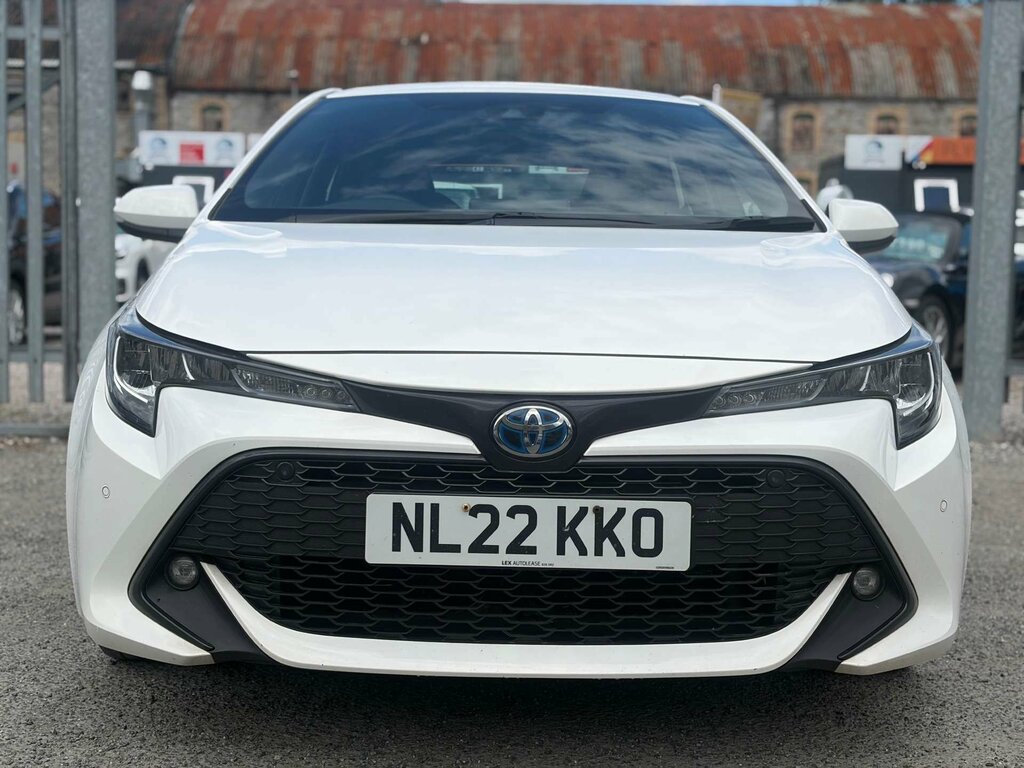 Toyota Corolla 1.8 Corolla Icon Tech Hev Cvt White #2