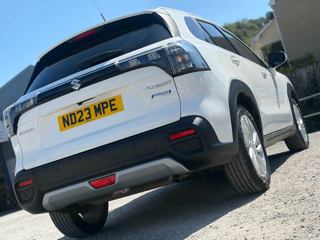 Suzuki SX4 S Cross 1.4 Boosterjet 48V Hybrid Motion Silver #23