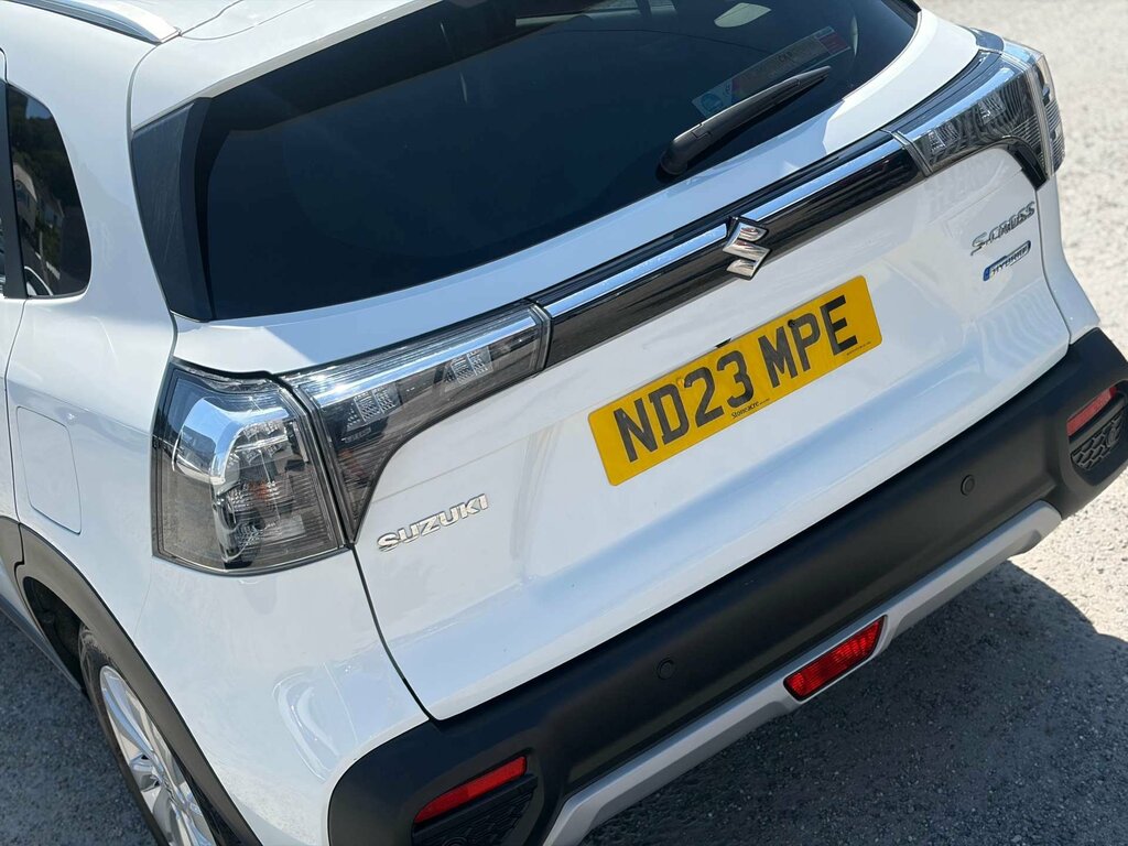 Suzuki SX4 S Cross 1.4 Boosterjet 48V Hybrid Motion Silver #10