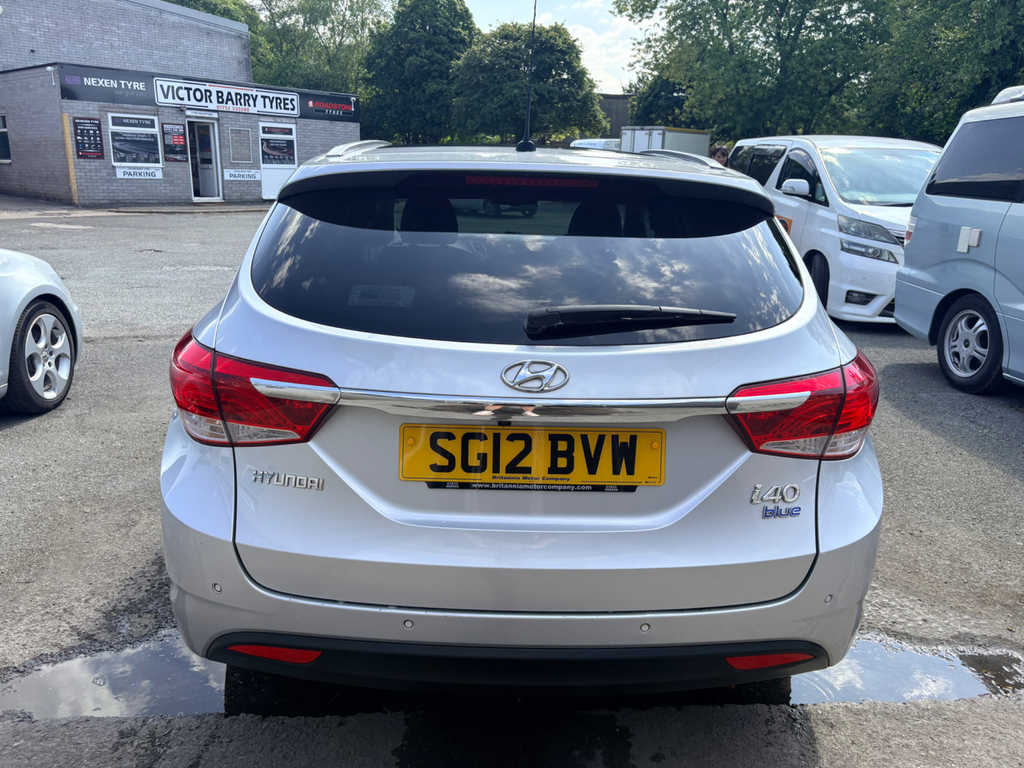 Hyundai I40 1.7 Crdi Blue Drive Premium Estate Manu #4