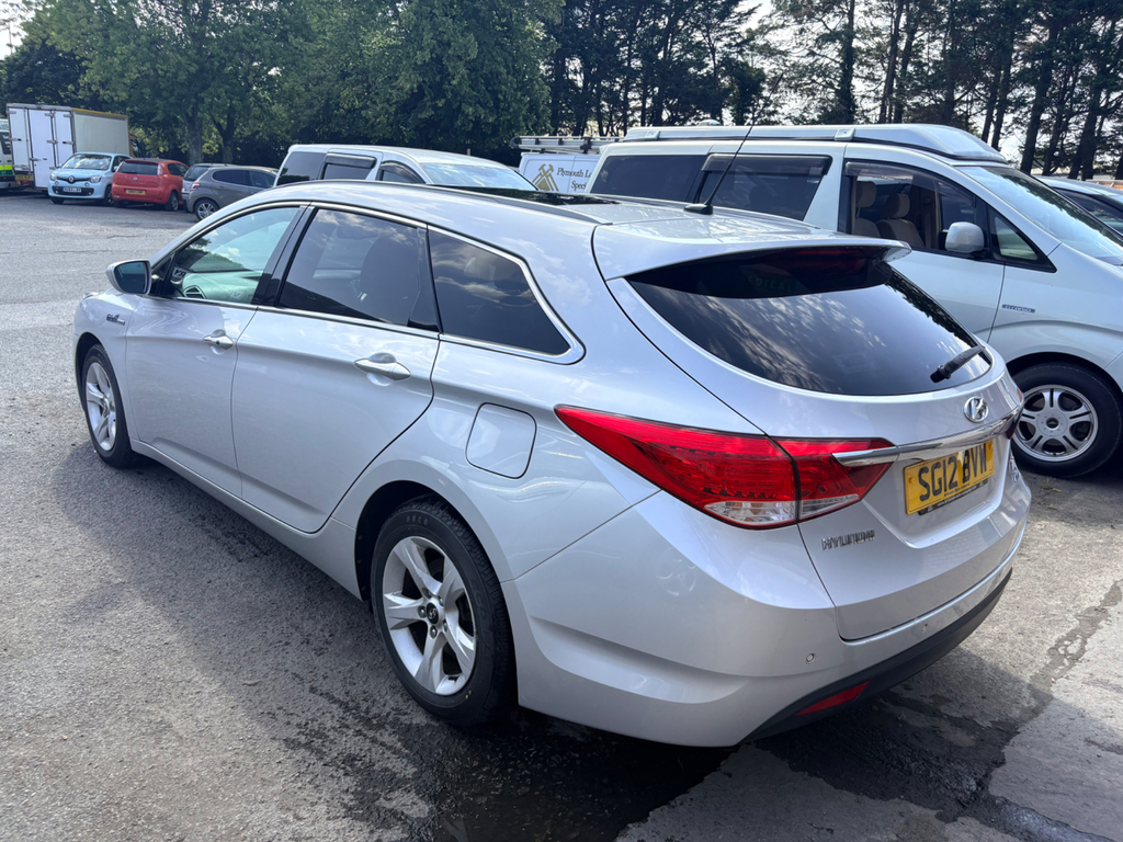 Hyundai I40 1.7 Crdi Blue Drive Premium Estate Manu #5