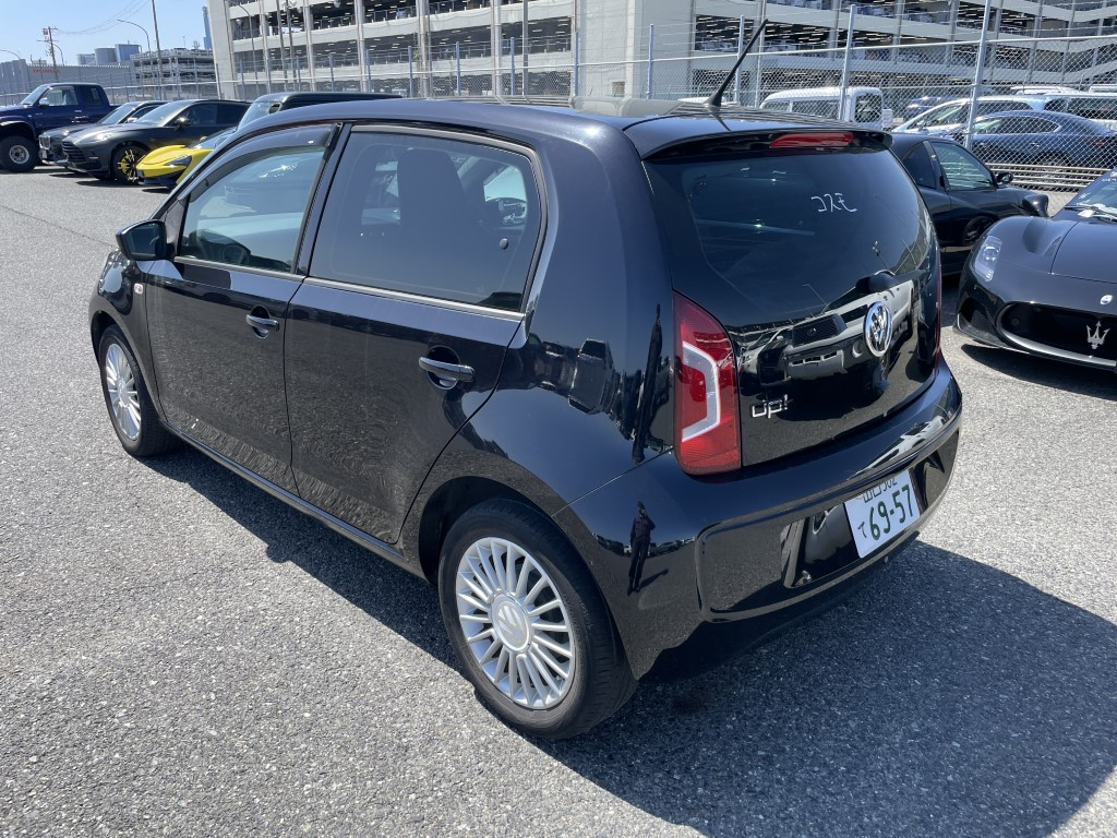 Volkswagen Up 1.0 High - High Grade- Windows-air Con-al  #6