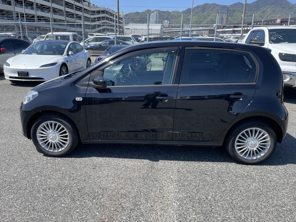 Volkswagen Up 1.0 High - High Grade- Windows-air Con-al  #4