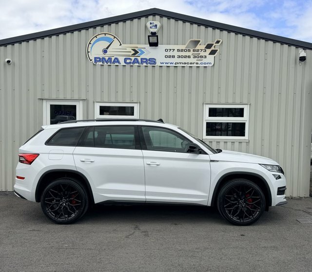 Skoda Kodiaq 2.0 Tdi Sportline Suv White #3