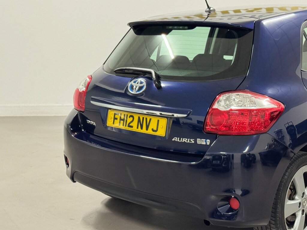 Toyota Auris Tr Valvematic Grey #48