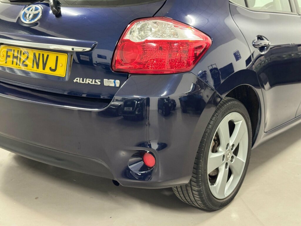 Toyota Auris Tr Valvematic Grey #50