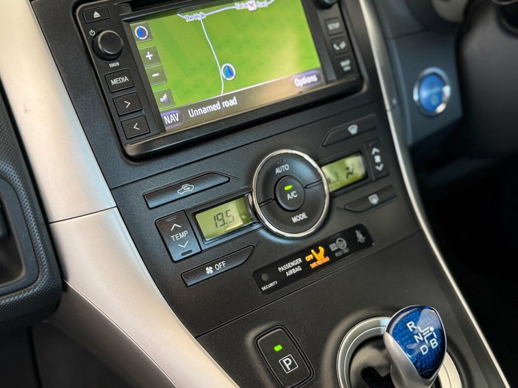 Toyota Auris Tr Valvematic Grey #75