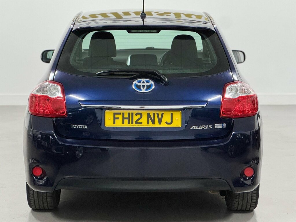 Toyota Auris Tr Valvematic Grey #28