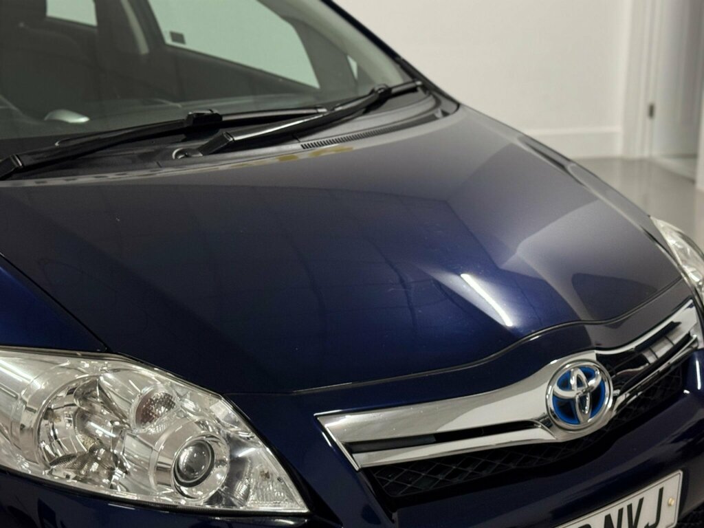 Toyota Auris Tr Valvematic Grey #44