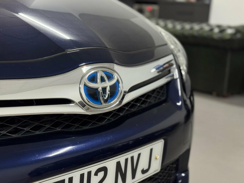 Toyota Auris Tr Valvematic Grey #38